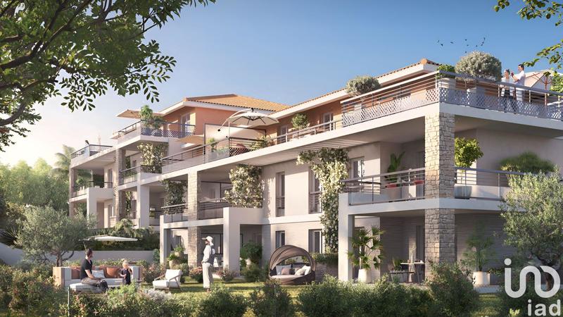 Appartement - 143 m² - 5 pièces