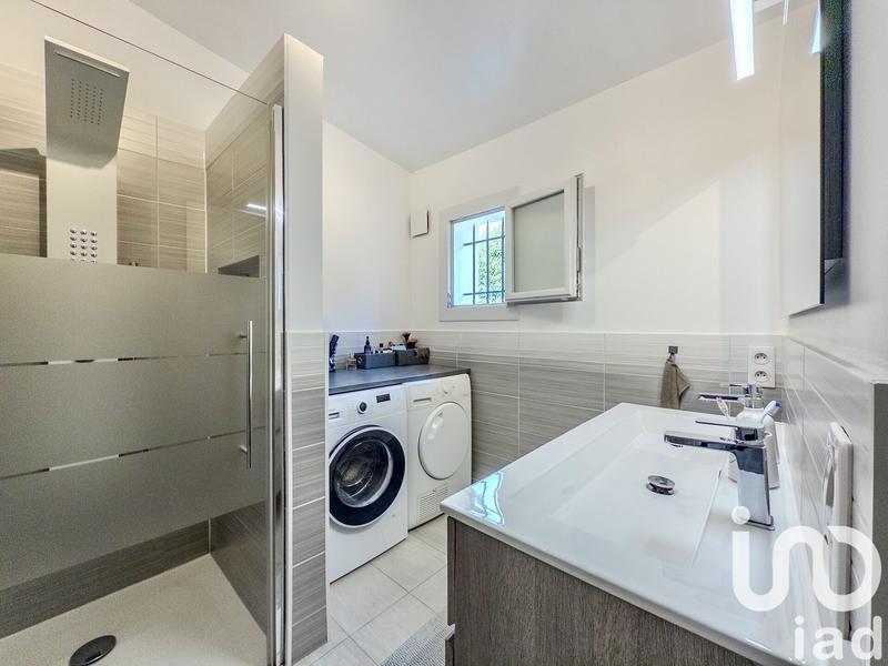 Maison - 104 m² - 4 pièces