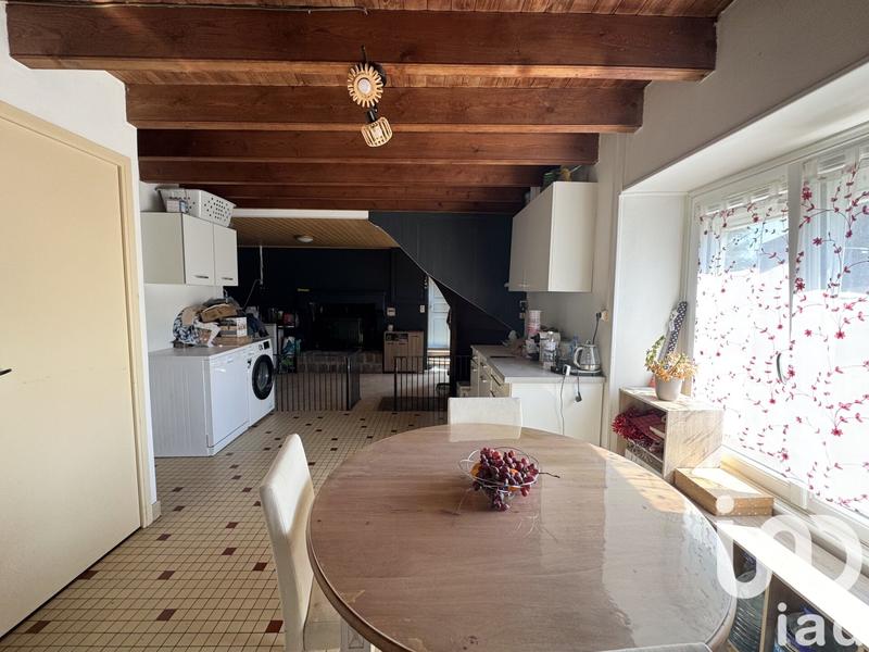 Maison - 95 m² - 5 pièces