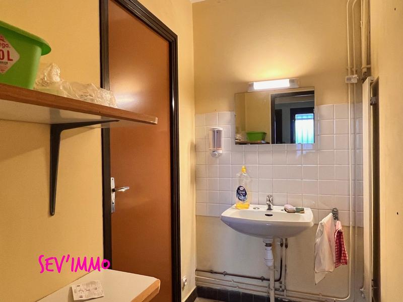 Maison - 205 m² - 5 pièces