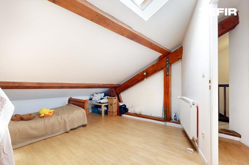 Maison - 177 m² - 2 pièces