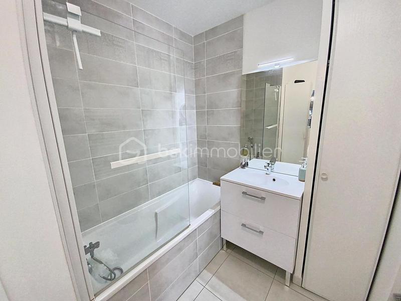 Appartement - 57 m² - 3 pièces