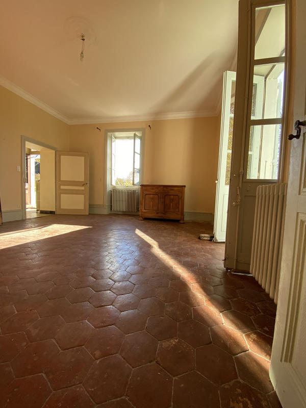 Maison - 200 m² - 7 pièces