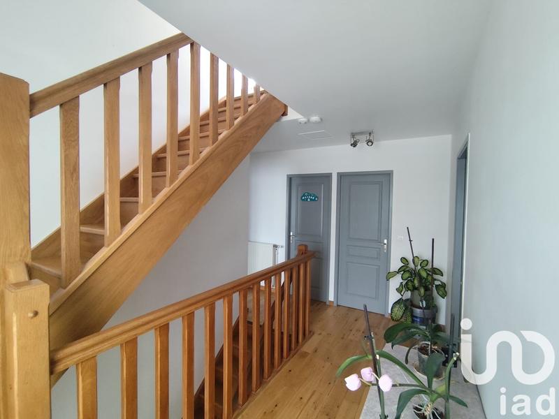 Maison - 180 m² - 6 pièces