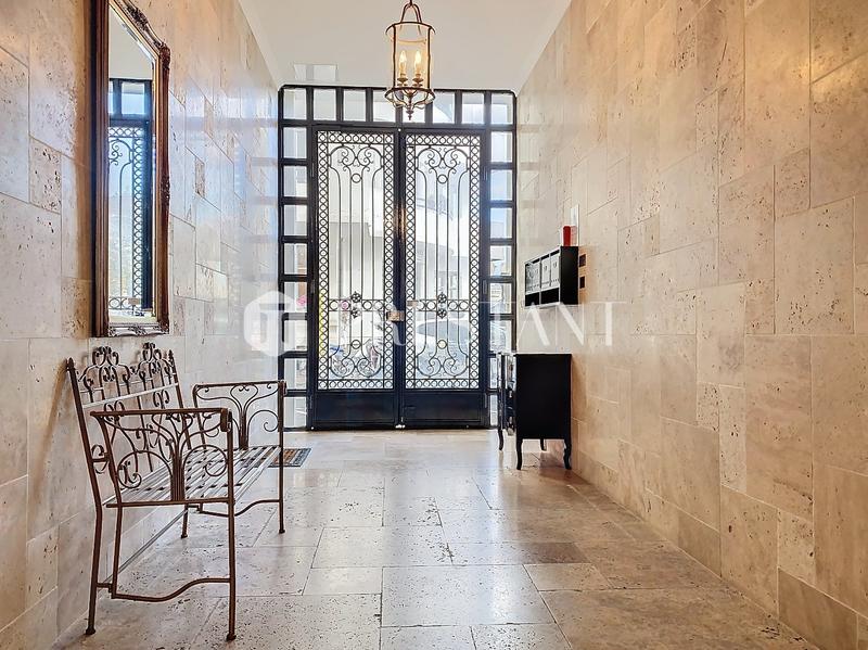 Appartement - 143 m² - 5 pièces