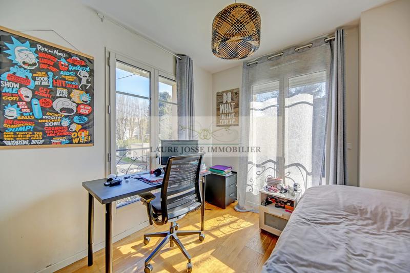 Maison contemporaine - 104 m² - 6 pièces