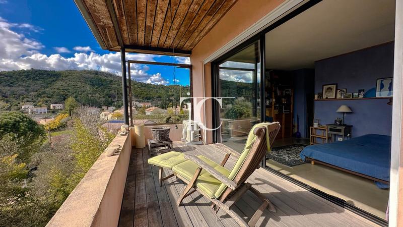 Maison - 107 m² - 4 pièces