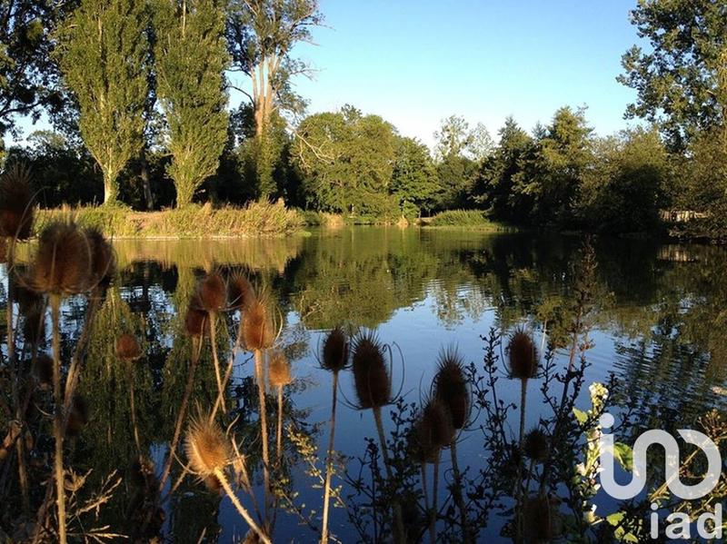 Maison - 815 m² - 20 pièces