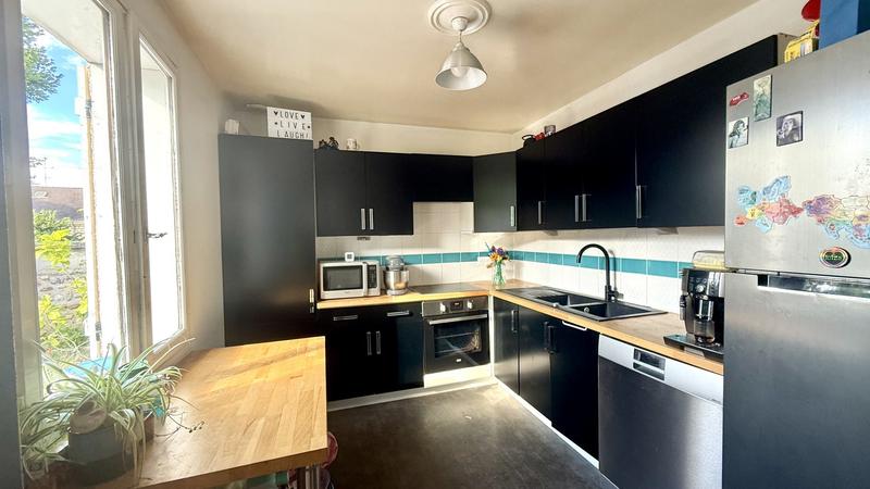 Maison - 135 m² - 8 pièces