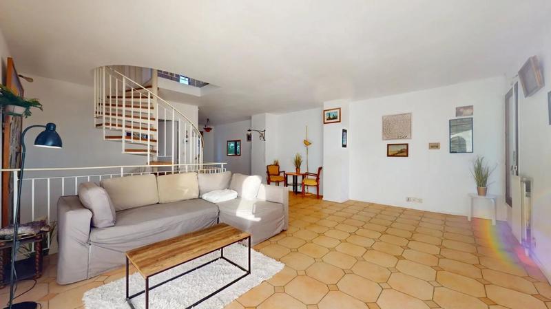 Duplex - 113 m² - 5 pièces