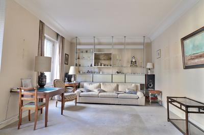 Duplex - 242 m² - 9 pièces