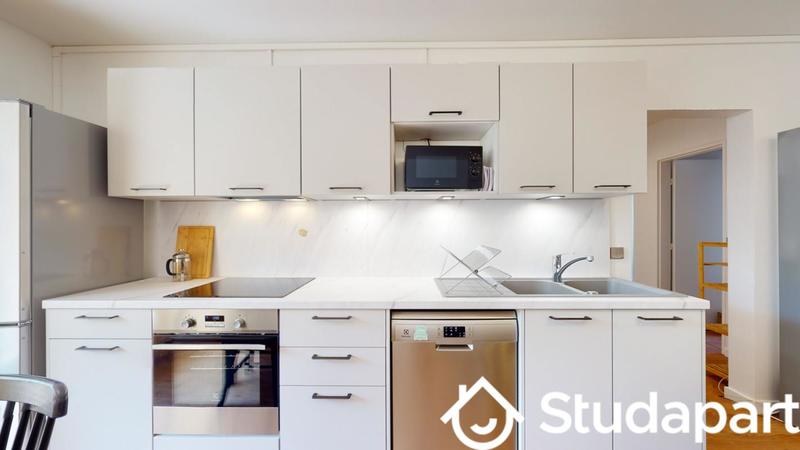 Chambre - 11 m² - 1 pièce