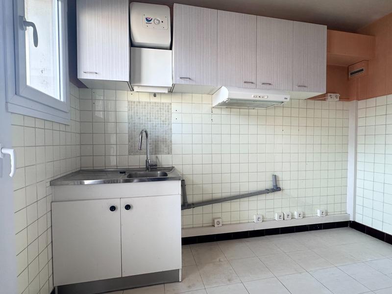 Appartement ancien - 67 m² - 4 pièces