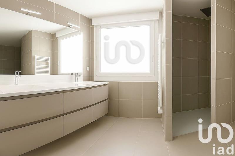 Appartement - 112 m² - 4 pièces