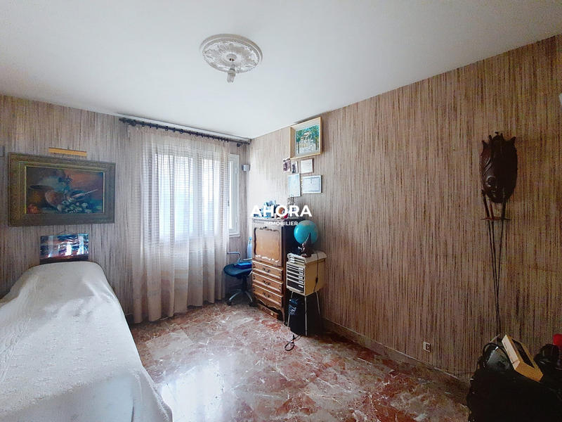 Appartement - 98 m² - 3 pièces