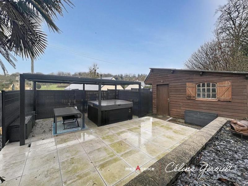 Maison en pierre - 160 m² - 5 pièces