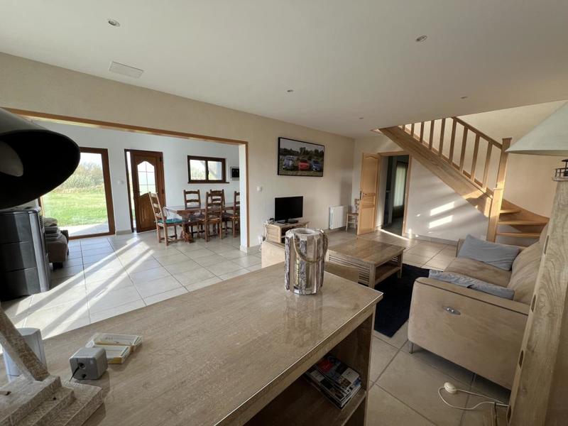 Maison - 158 m² - 7 pièces