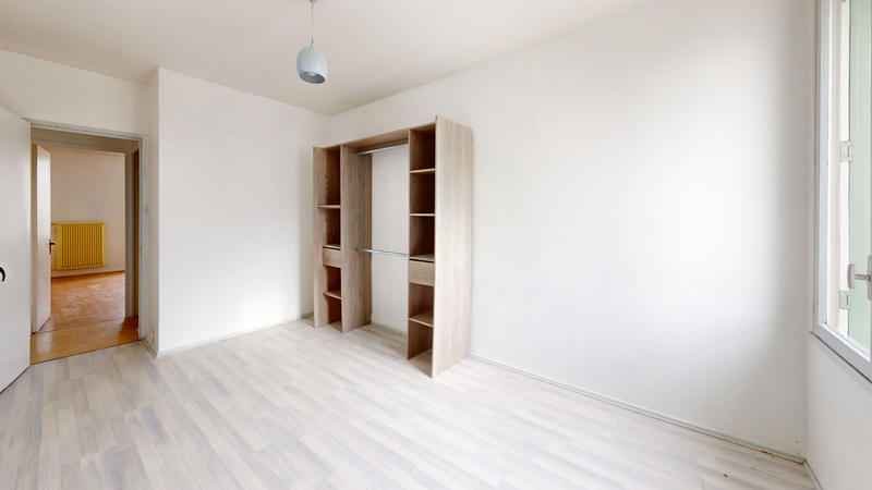 Appartement - 70 m² - 4 pièces