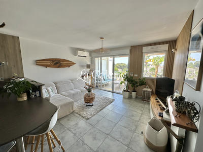 Appartement - 83 m² - 4 pièces