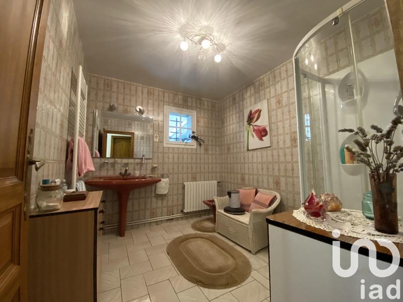 Maison - 163 m² - 7 pièces