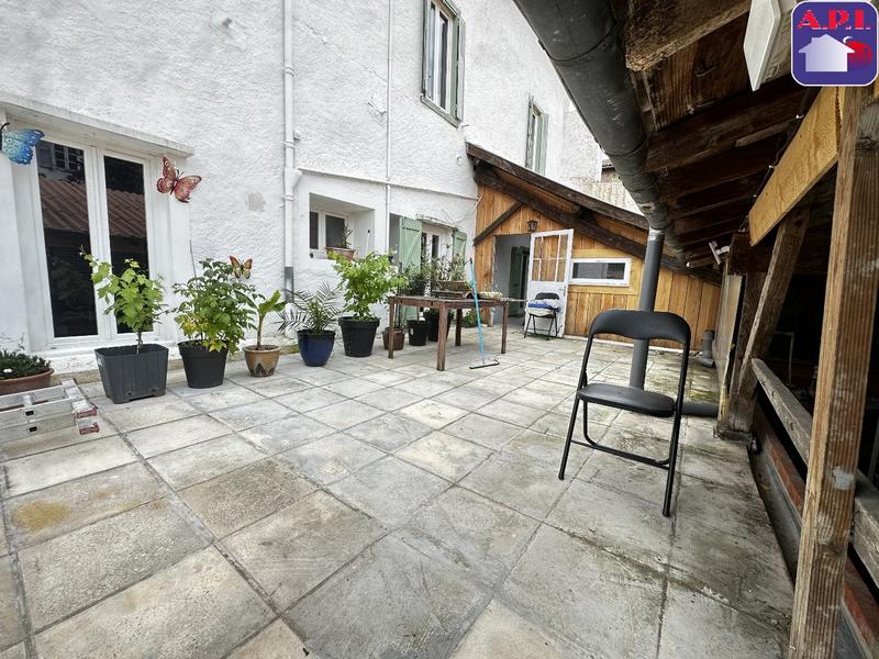 Maison - 143 m² - 5 pièces