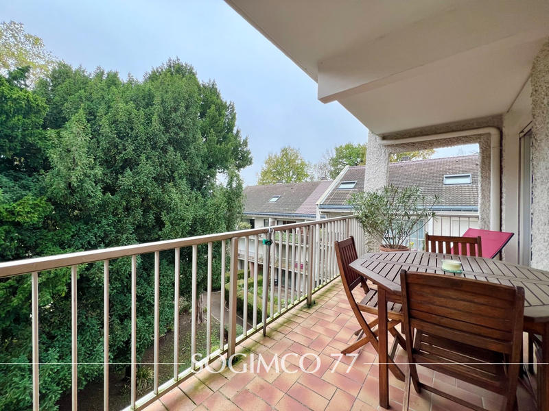 Duplex - 147 m² - 6 pièces