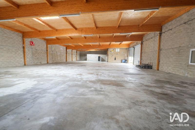 Local commercial - 900 m²