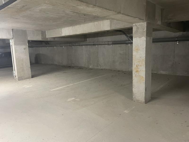 Parking / Garage - 16 m²