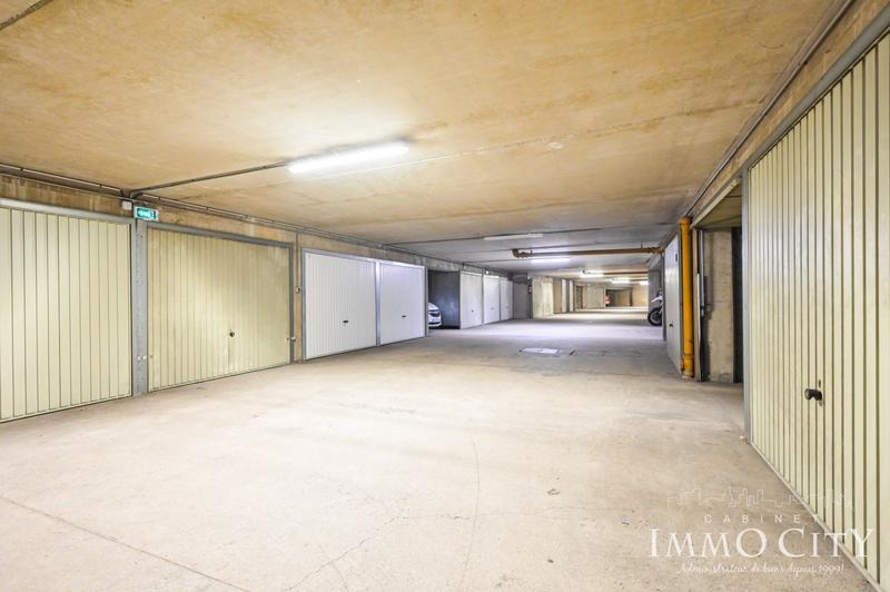 Parking - 11 m²