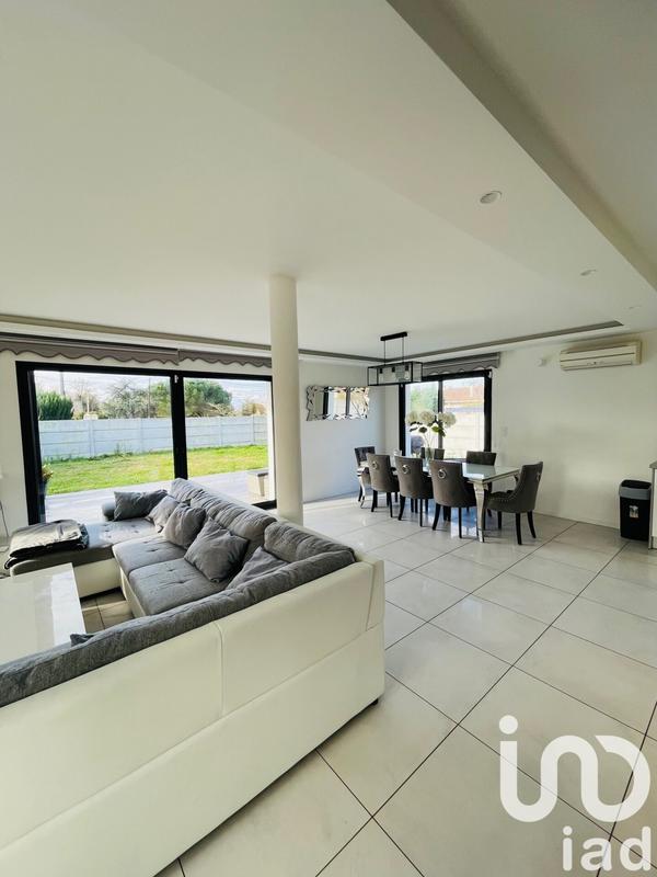 Maison - 122 m² - 4 pièces