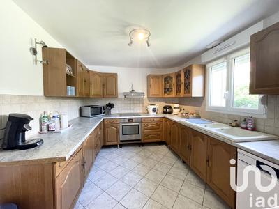 Maison - 145 m² - 7 pièces