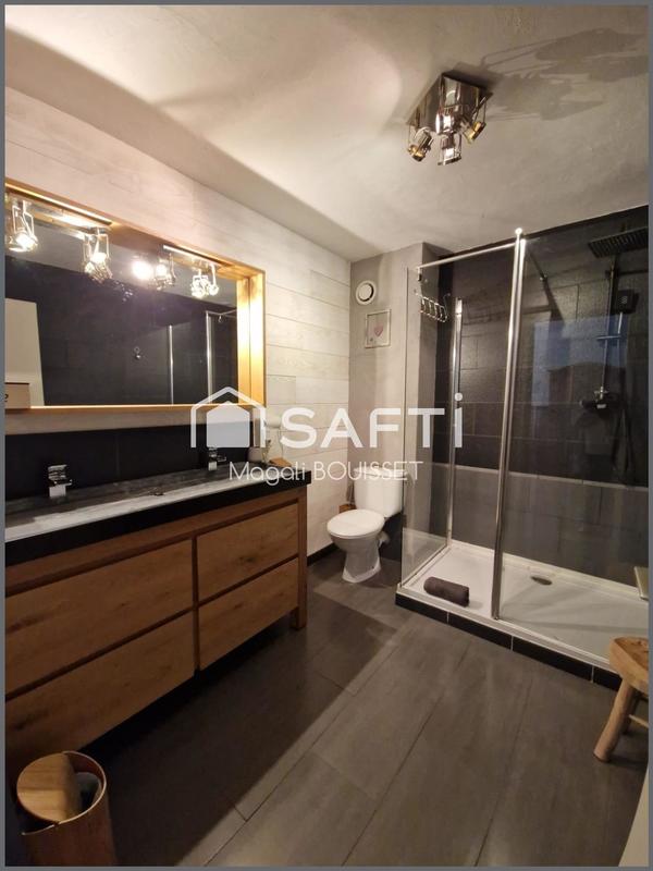 Local commercial - 363 m² - 9 pièces