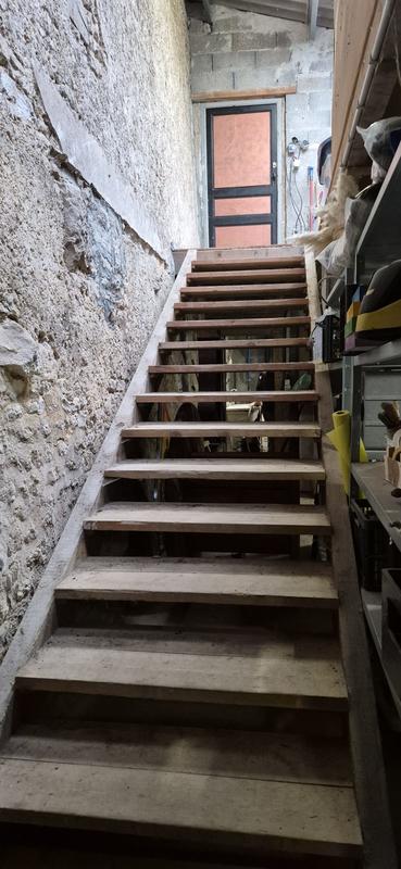 Maison ancienne - 177 m² - 6 pièces