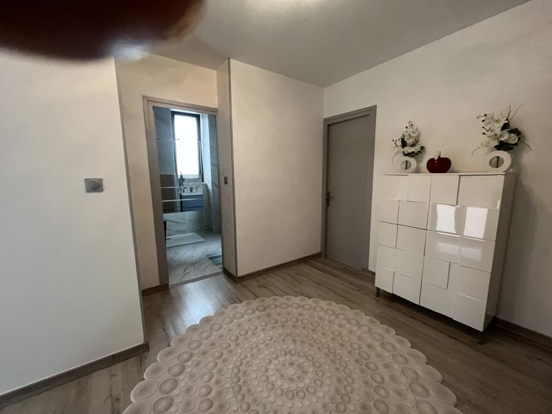 Maison ancienne - 160 m² - 6 pièces