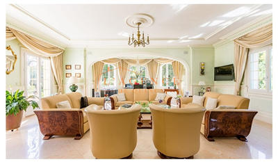 Propriété - 505 m² - 9 pièces