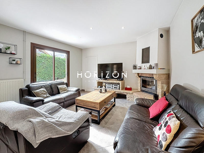 Maison - 122 m² - 5 pièces