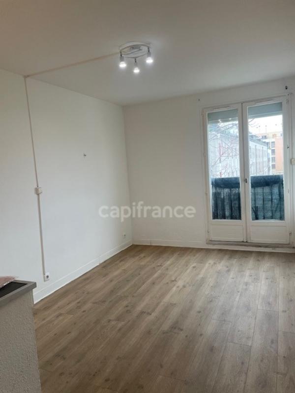 Studio - 22 m² - 1 pièce