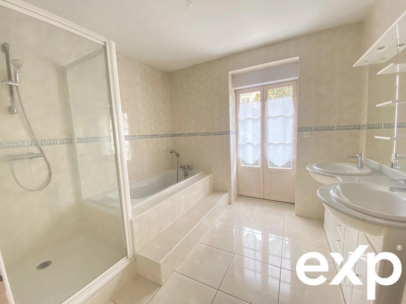 Appartement - 127 m² - 3 pièces