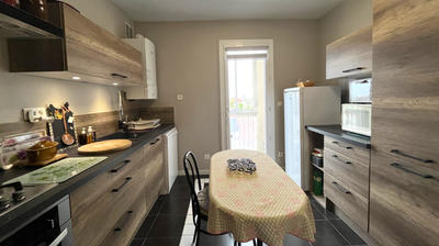 Appartement - 84 m² - 4 pièces