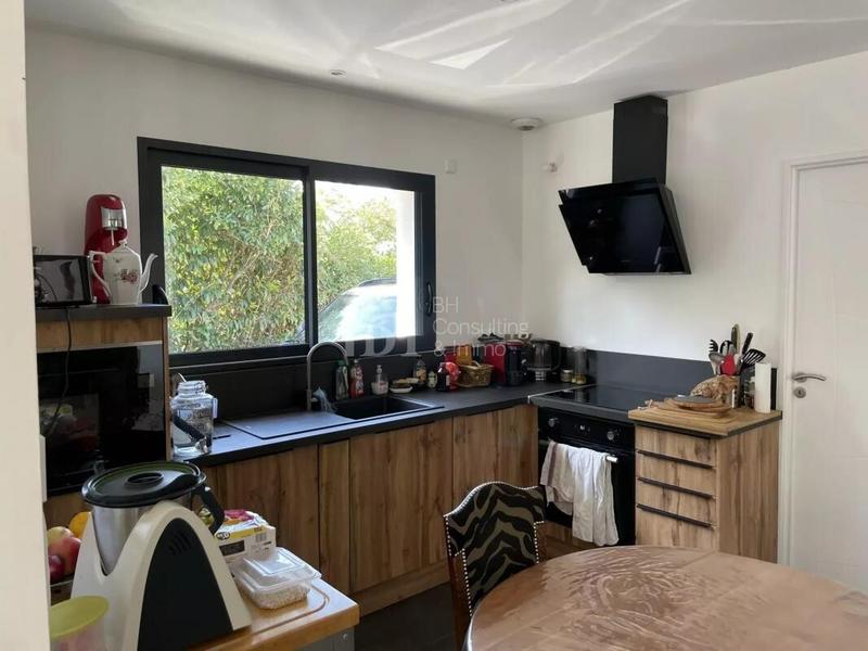 Maison - 83 m² - 4 pièces