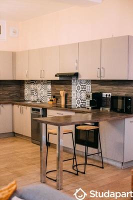 Chambre - 12 m² - 1 pièce