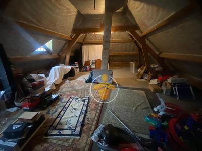 Maison - 206 m² - 6 pièces