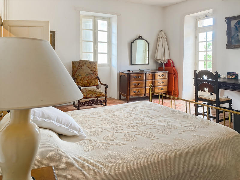 Maison - 227 m² - 6 pièces