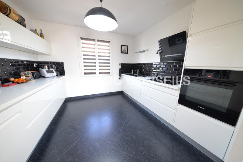 Villa - 102 m² - 5 pièces