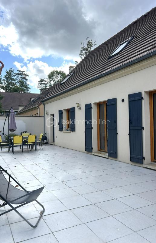 Pavillon - 146 m² - 6 pièces