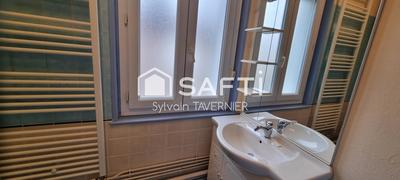 Maison - 93 m² - 5 pièces