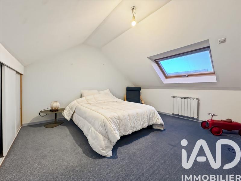 Maison - 250 m² - 11 pièces