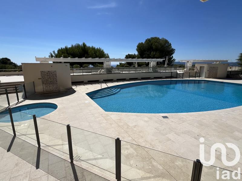 Appartement - 90 m² - 3 pièces