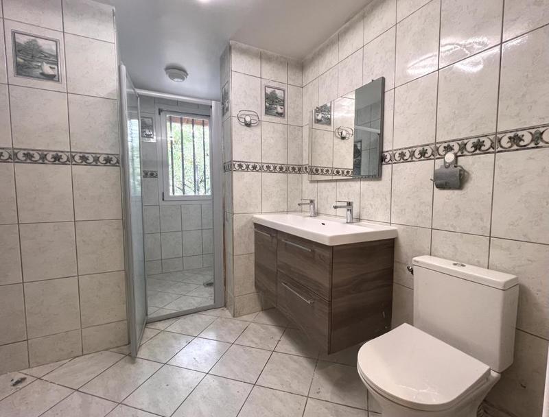 Pavillon - 190 m² - 9 pièces