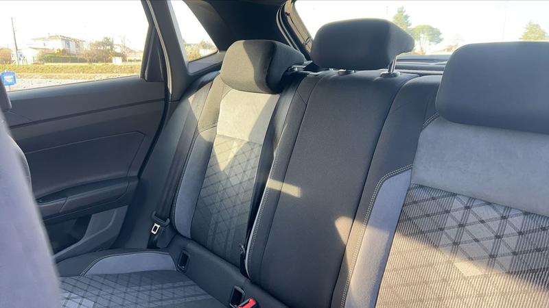 Volkswagen Polo 1.0 Tsi 95 R-Line